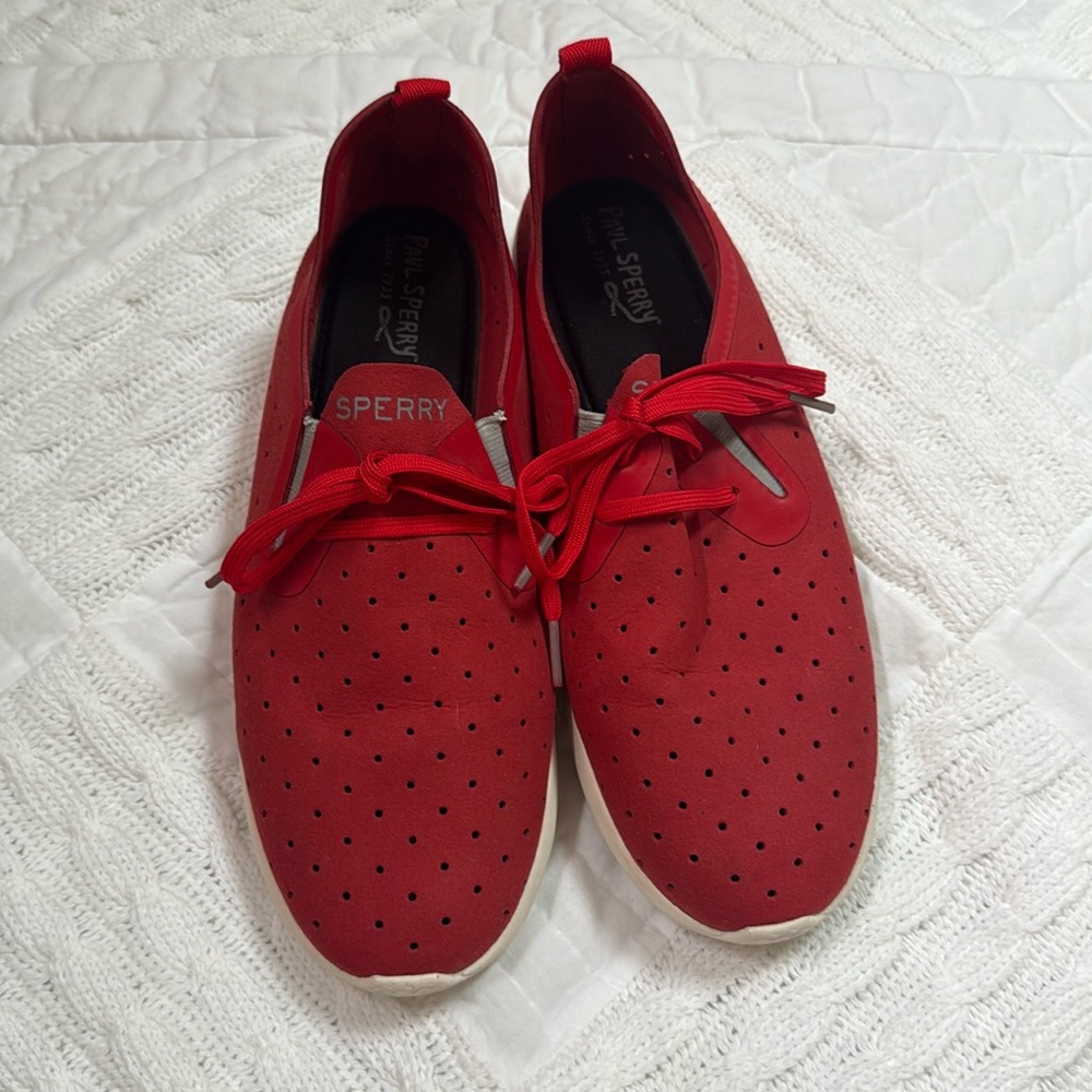 Sperry Swell Emmy Perforated Slip-On Sneaker size 9